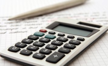 Vasareiknir liggur á blaði